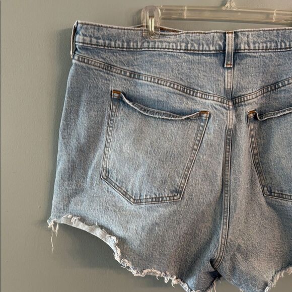 Abercrombie & Fitch 90s Relaxed Cuffed High Rise Shorts Womens waist 36 size 22 - Picture 8 of 12